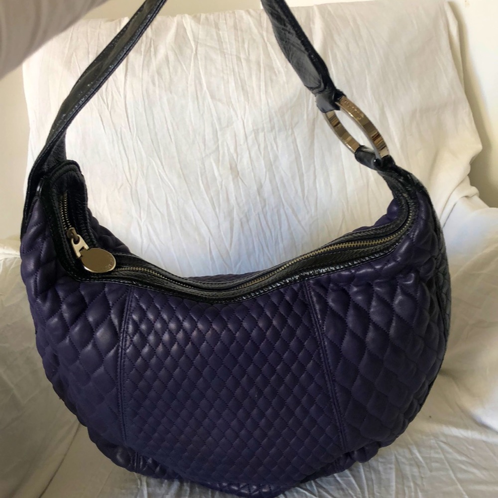 JILL STUART Shoulder bag handbag. Leather and patent.